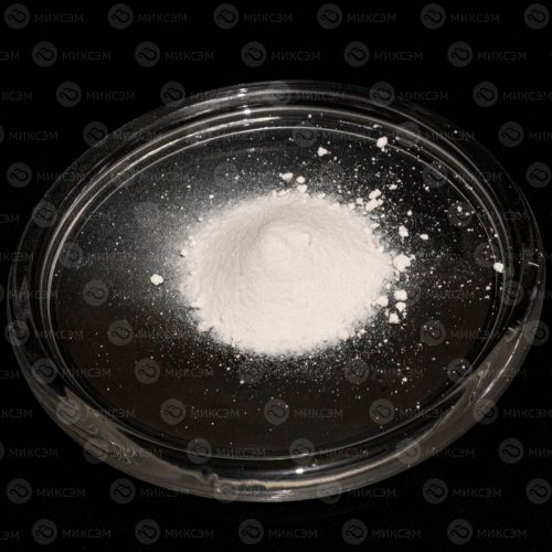 белые кристаллы или кристаллический порошок со слабым запахом муравьиной кислоты. Легко растворяется в воде, практически нерастворим в этаноле. Е238